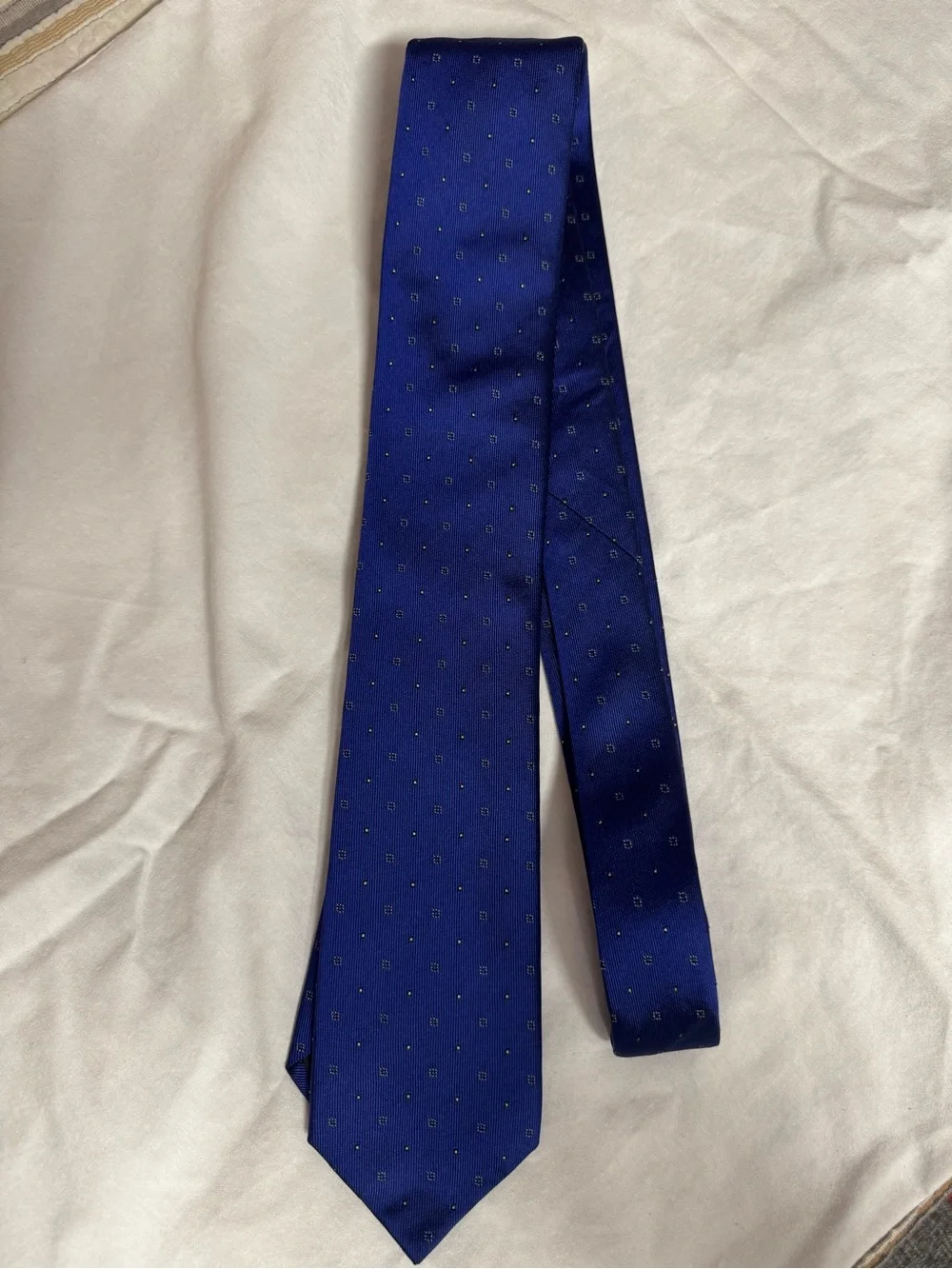 Kenneth Cole Reaction Royal Blue Microdot Silk Tie